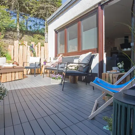 Deluxe For 4 - Free Private Parking - Private Terrace - Private Storage Винтерберг