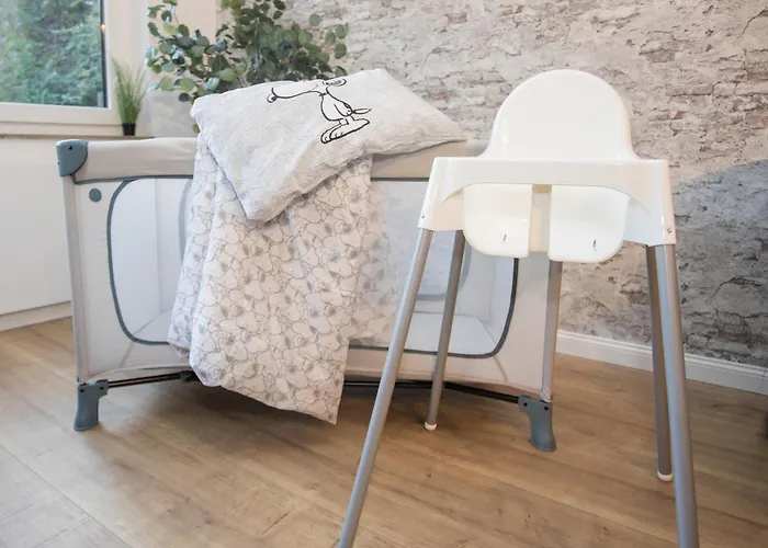 Apartment Deluxe For 4 - Free Private Parking - Private Terrace - Private Storage